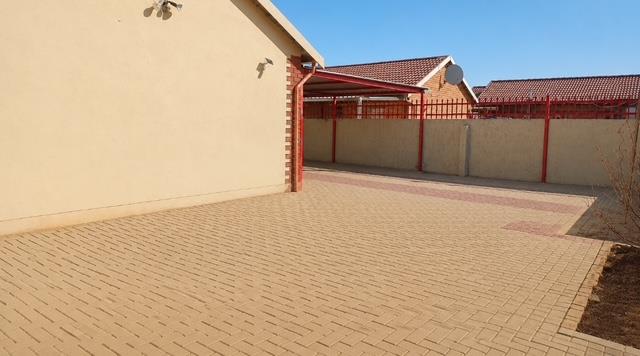 2 Bedroom Property for Sale in Mandela View Free State